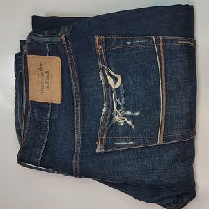 Abercrombie and Fitch mens distressed skinny jeans size 32x30